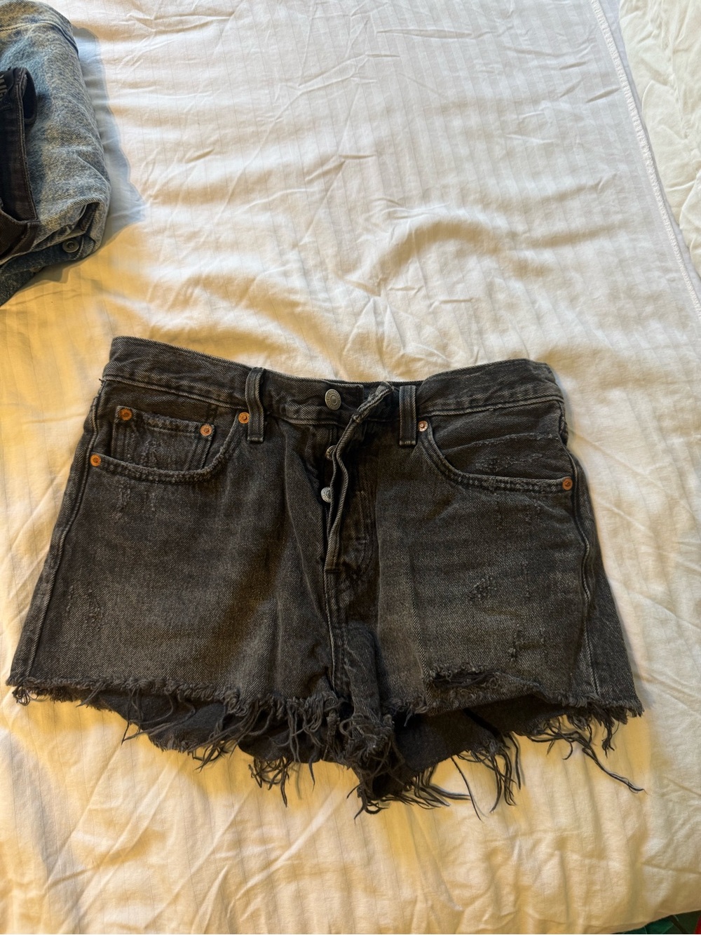 LEVIS Black Denim Frayed Hem Women's Shorts